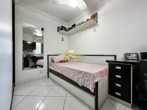 Foto do imóvel Imóvel com 3 Quartos à Venda, 129 m² em Itapuã - Vila Velha