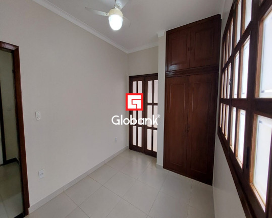 Imagem Casa com 4 Quartos à Venda, 206 m² em Barcelona Park - Montes Claros Imagem Casa com 4 Quartos à Venda, 206 m² em Barcelona Park - Montes Claros