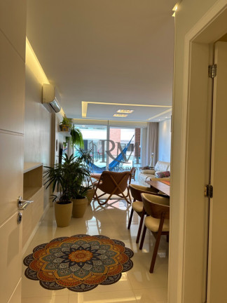 Imagem Apartamento com 3 Quartos à Venda, 121 m² em Centro - Florianópolis