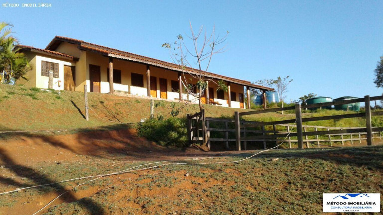 Imagem Chácara com 4 Quartos à Venda, 200 m² em Rural - Pinhalzinho