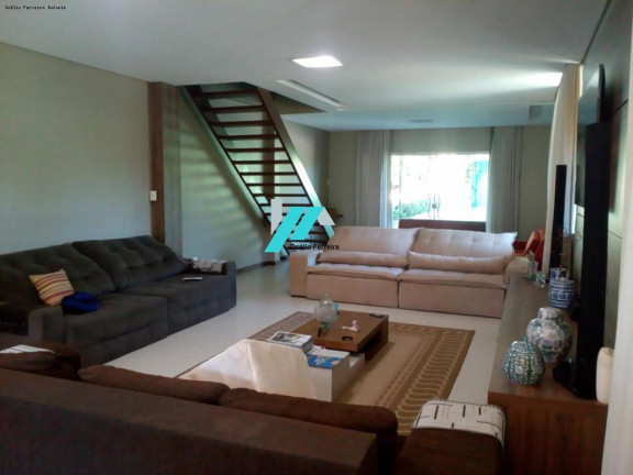 Imagem Casa com 5 Quartos à Venda, 8.000 m² em Centro - Mateus Leme