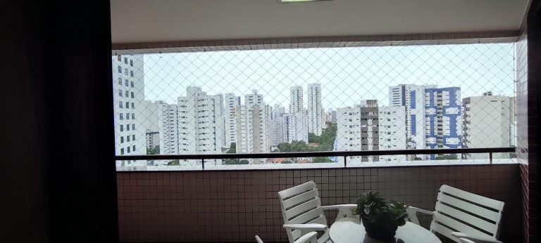 Imagem Imóvel com 4 Quartos à Venda, 237 m² em Graças - Recife