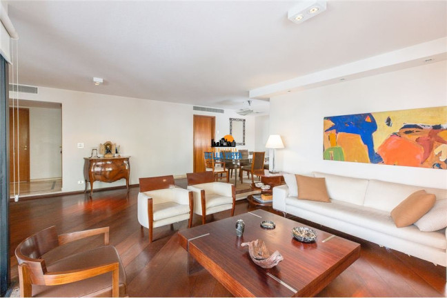 Foto do imóvel Apartamento com 3 Quartos à Venda,  em Moema - São Paulo