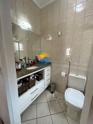 Imagem Casa com 3 Quartos à Venda, 130 m² em Estuário - Santos