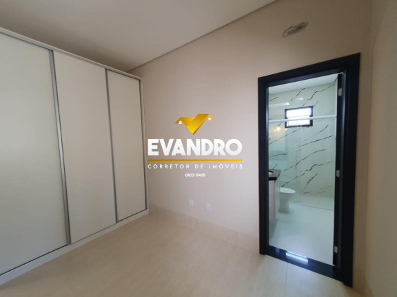 Imagem Casa com 3 Quartos à Venda, 379 m² em Condomínio Belvedere - Cuiabá