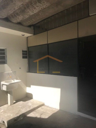 Imagem Casa com 2 Quartos para Alugar, 300 m² em Vila Paulicéia - São Paulo
