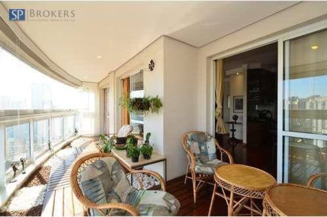 Foto do imóvel Apartamento com 3 Quartos à Venda, 173 m² em Vila Andrade - São Paulo