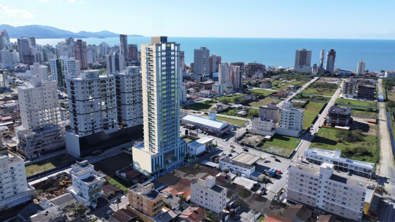 Foto do imóvel Apartamento com 2 Quartos à Venda, 72 m² em Perequê - Porto Belo