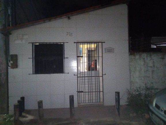 Foto do imóvel Casa com 2 Quartos à Venda, 60 m² em Madalena - Recife