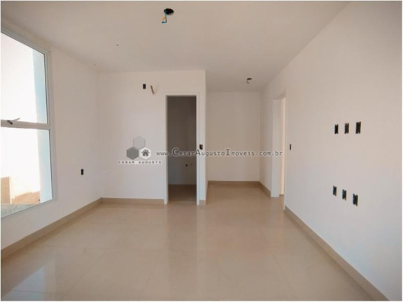 Imagem Casa com 3 Quartos à Venda, 137 m²