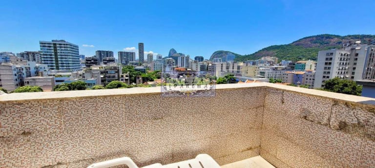 Foto do imóvel Cobertura com 2 Quartos à Venda, 60 m² em Botafogo - Rio De Janeiro