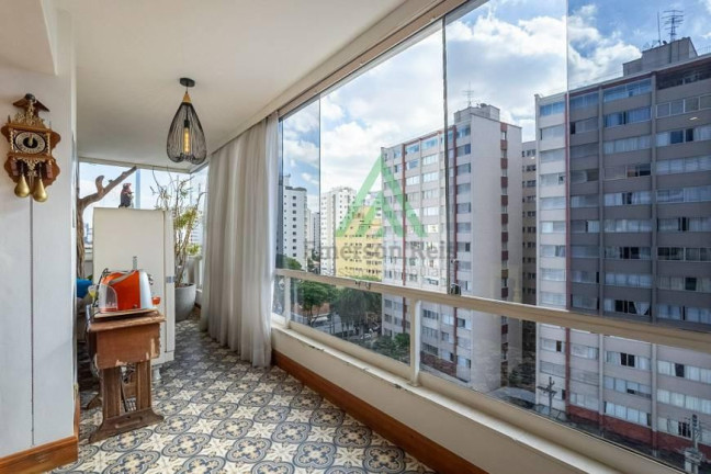Foto do imóvel Casa com 3 Quartos à Venda, 208 m² em Indianópolis - São Paulo