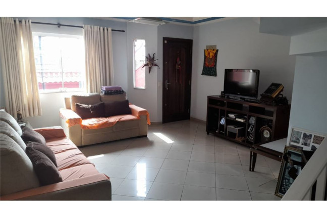 Imagem Casa com 3 Quartos à Venda, 200 m² em Vila Pires - Santo André