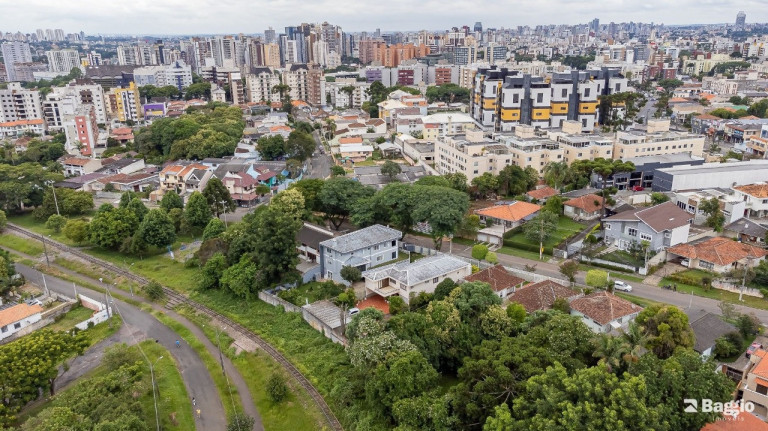 Imagem Terreno à Venda, 1.082 m² em Ahú - Curitiba