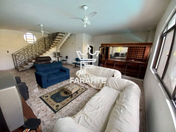 Foto do imóvel Casa com 5 Quartos à Venda, 800 m² em Ocian - Praia Grande
