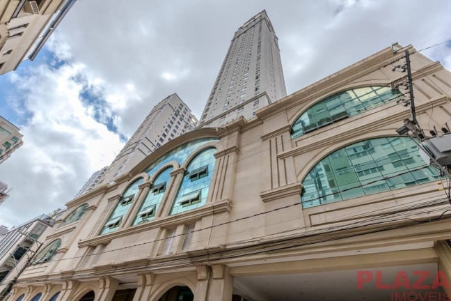 Foto do imóvel Apartamento com 3 Quartos à Venda, 129 m² em Centro - Balneário Camboriú