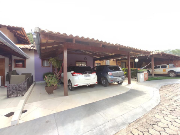 Imagem Imóvel com 
            	3             Quartos à Venda, 114 m² em 
            	Sitios Santa Luzia             - 
            	Aparecida De Goiania            