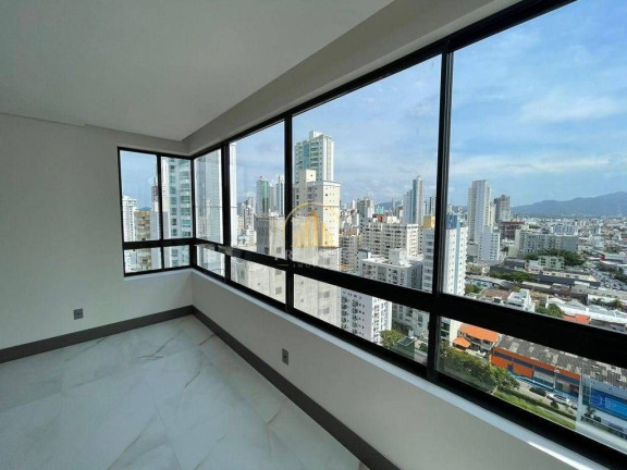 Foto do imóvel Apartamento com 3 Quartos à Venda, 130 m² em Centro - Balneário Camboriú