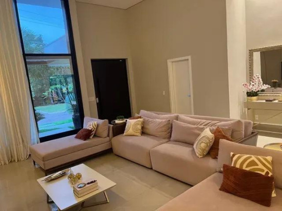 Imagem Casa com 3 Quartos à Venda, 250 m² em Condomínio Residencial Florais Dos Lagos - Cuiabá