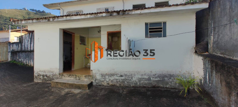 Imagem Casa com 3 Quartos à Venda, 404 m² em Jardim Dos Estados - Poços De Caldas