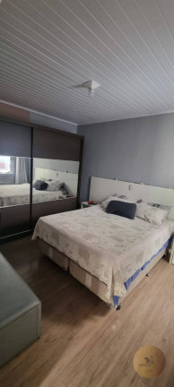 Foto do imóvel Casa com 5 Quartos à Venda, 500 m² em Vila Palmares - Santo André