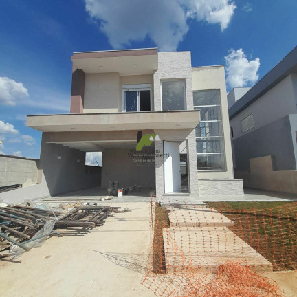 Imagem Casa com 3 Quartos à Venda, 179 m²