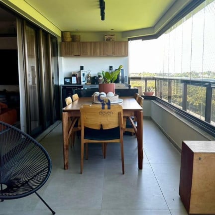 Foto do imóvel Apartamento com 4 Quartos à Venda, 225 m² em Patamares - Salvador