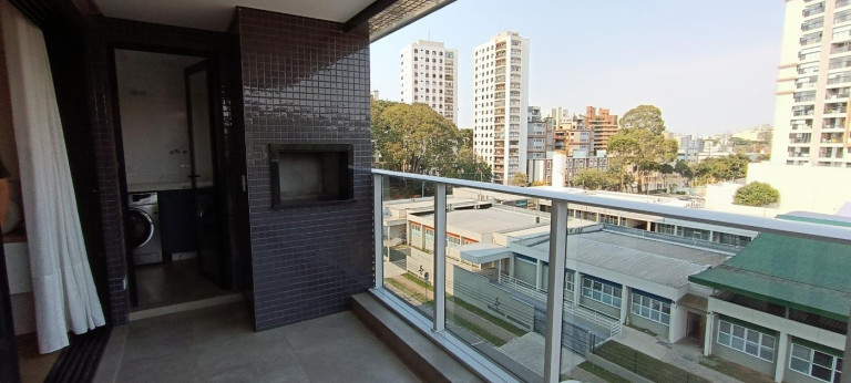 Foto do imóvel Apartamento com 3 Quartos à Venda, 101 m² em Cabral - Curitiba