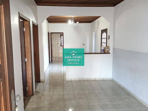 Foto do imóvel Casa com 3 Quartos à Venda, 300 m² em Jambeiro