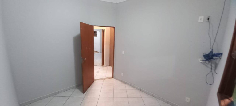 Imagem Casa com 3 Quartos à Venda, 300 m² em Jardim Satélite - São José Dos Campos