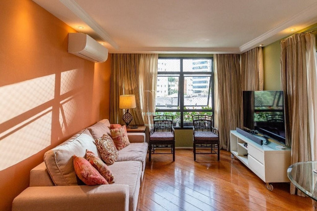 Imagem Apartamento com 3 Quartos à Venda, 139 m² em Vila Nova Conceição - São Paulo