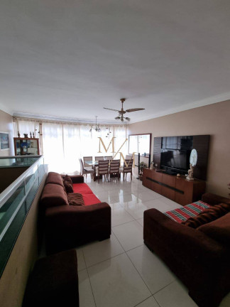 Foto do imóvel Casa com 3 Quartos à Venda, 131 m² em Marapé - Santos