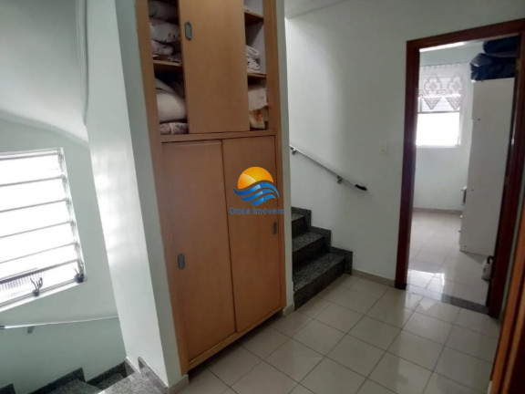 Imagem Casa com 3 Quartos à Venda, 230 m² em Aparecida - Santos