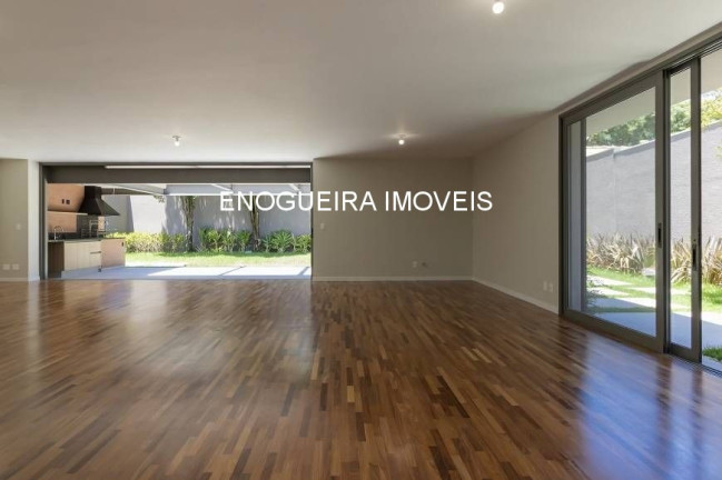 Imagem Sobrado com 4 Quartos à Venda, 370 m² em Alto De Pinheiros - São Paulo