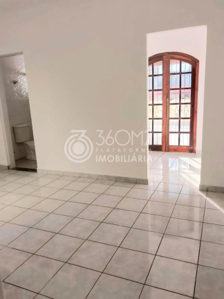Foto do imóvel Casa com 3 Quartos à Venda, 169 m² em Vila Valparaíso - Santo André