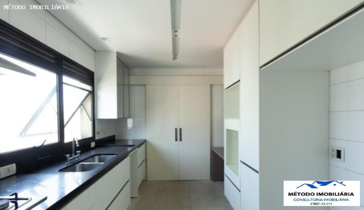 Imagem Imóvel com 3 Quartos à Venda, 272 m² em Moema - São Paulo