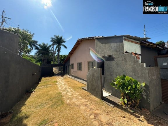 Foto do imóvel Casa com 3 Quartos à Venda, 282 m² em Setor Faiçalville - Goiânia