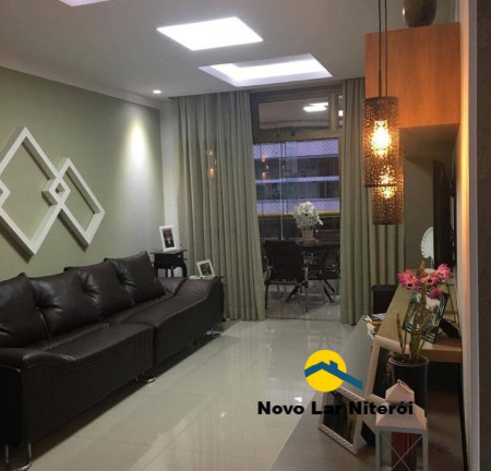 Foto do imóvel Apartamento com 4 Quartos à Venda, 145 m² em Icaraí - Niterói