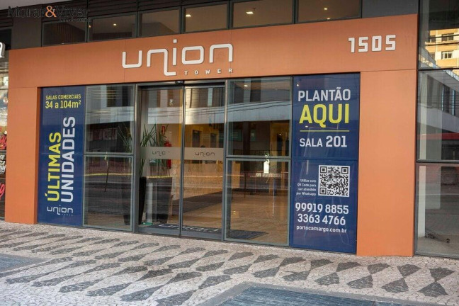 Imagem Sala Comercial à Venda, 42 m² em água Verde - Curitiba