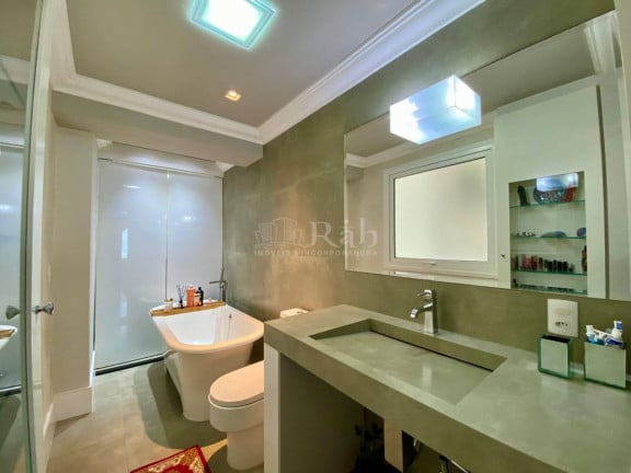 Foto do imóvel Apartamento com 1 Quarto à Venda, 67 m² em Centro - Balneário Camboriú