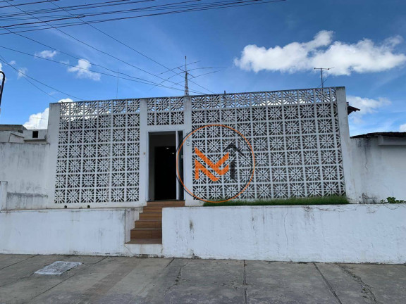 Imagem Casa com 3 Quartos para Alugar, 300 m² em Santo Antônio - Garanhuns