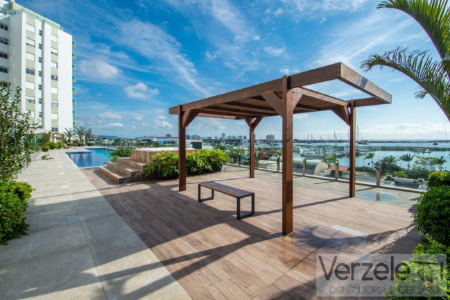 Foto do imóvel Apartamento com 4 Quartos à Venda, 181 m² em Fazenda - Itajaí