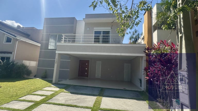 Foto do imóvel Casa de Condomínio com 3 Quartos à Venda, 222 m² em Botujuru - Mogi Das Cruzes