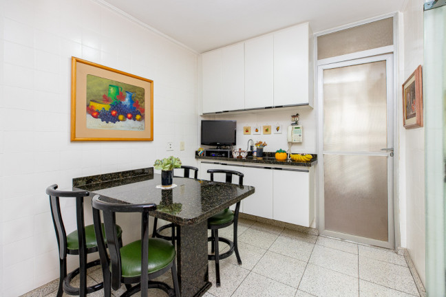 Foto do imóvel Apartamento com 3 Quartos à Venda, 223 m² em Jardim Paulista - São Paulo