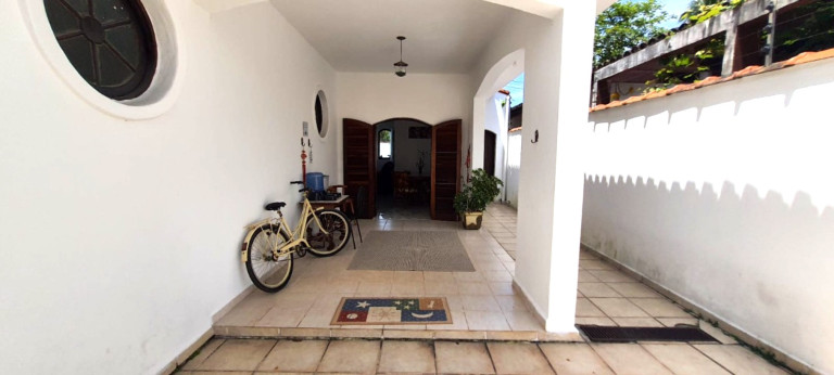 Imagem Casa com 4 Quartos à Venda, 360 m² em Balneário Praia Do Pernambuco  Guarujá - São Paulo