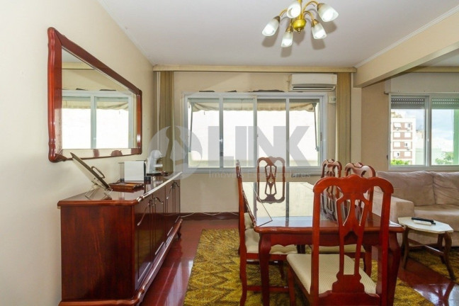 Imagem Apartamento com 2 Quartos à Venda, 93 m² em Centro Histórico - Porto Alegre