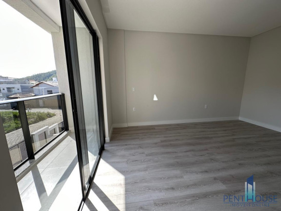 Foto do imóvel Sobrado com 3 Quartos à Venda, 162 m² em São Francisco De Assis - Camboriú