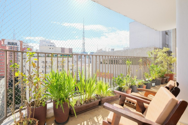 Foto do imóvel Imóvel com 4 Quartos à Venda,  em Jardim Paulista - São Paulo