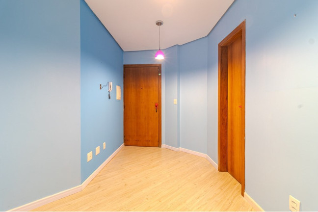 Foto do imóvel Sala Comercial à Venda, 40 m² em Menino Deus - Porto Alegre