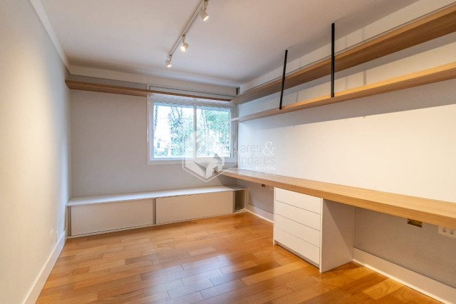 Foto do imóvel Apartamento com 3 Quartos à Venda, 142 m² em Jardim Paulista - São Paulo